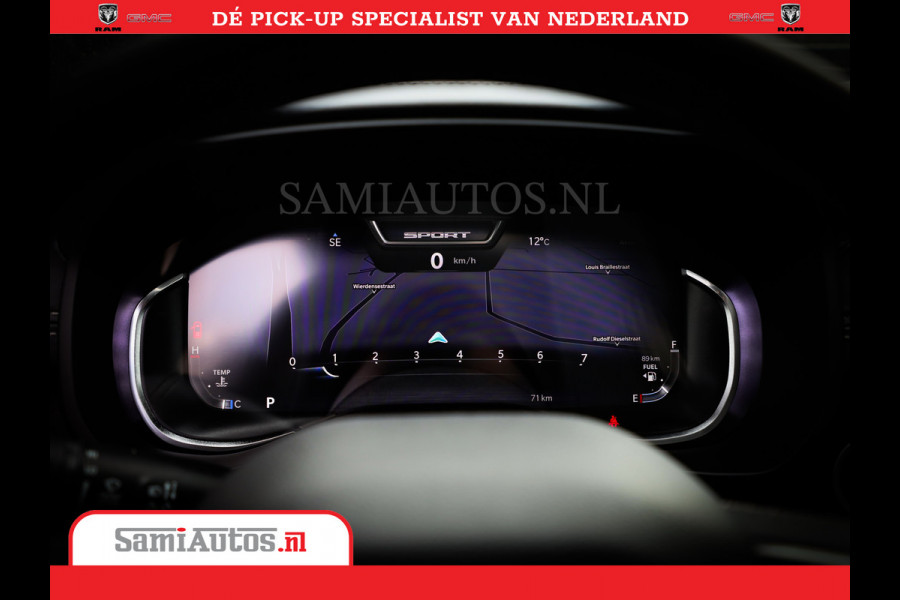 Dodge Ram 1500 Laramie Night 5,7 V8 402PK | Krachtige Hemi | Zeer Rijk Uitgevoerd | Comfortabele Dubbele Cabine met Royale 5 Zitplaatsen | BPM vrij | Nu Leverbaar uit Voorraad | Voorraad Nr 2371 - 2297