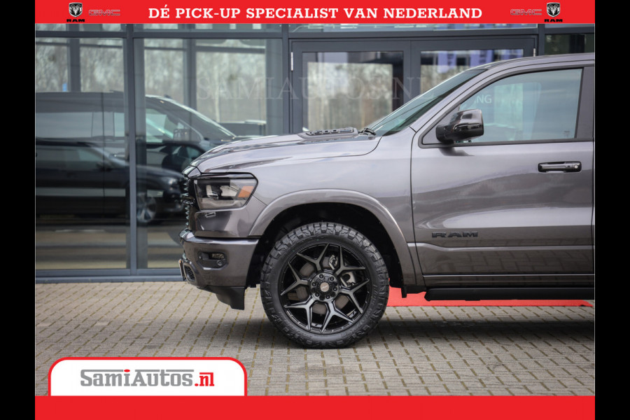 Dodge Ram 1500 Laramie Night 5,7 V8 402PK | Krachtige Hemi | Zeer Rijk Uitgevoerd | Comfortabele Dubbele Cabine met Royale 5 Zitplaatsen | BPM vrij | Nu Leverbaar uit Voorraad | Voorraad Nr 2371 - 2297