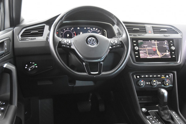 Volkswagen Tiguan 1.5 TSI R-Line DSG *Virtual Cockpit*LED*Camera*