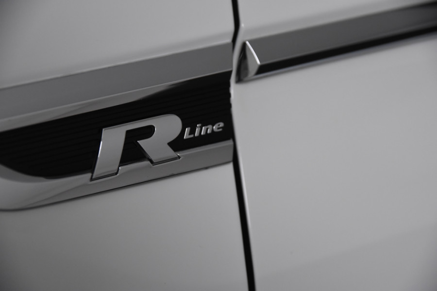 Volkswagen Tiguan 1.5 TSI R-Line DSG *Virtual Cockpit*LED*Camera*