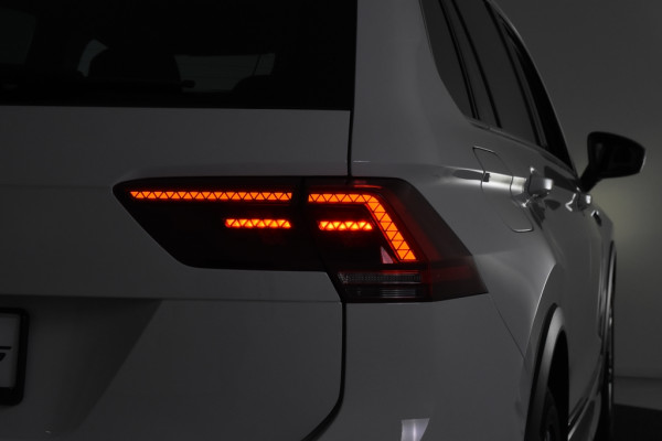 Volkswagen Tiguan 1.5 TSI R-Line DSG *Virtual Cockpit*LED*Camera*