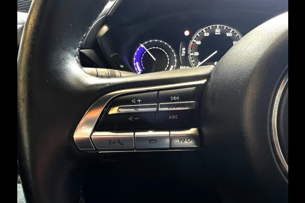 Mazda MX-30 E-SkyActiv 145 First Edition 36 kWh 3D CAMERA VIEW