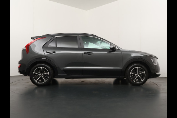 Kia Niro 1.6 GDi Hybrid DynamicPlusLine Apple Carplay/Android Auto - Cruise Control Adaptief - Dodehoekdetectie - LED Komlampen - Navigatie - Stoel-/stuur verwarming Fabrieksgarantie tot 01-2031