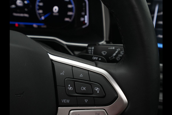 Volkswagen Taigo 1.5 TSI 150pk DSG R-Line Panorama Camera Keyless Carplay Navigatie Sideassist