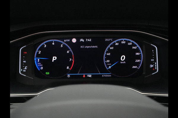 Volkswagen Taigo 1.5 TSI 150pk DSG R-Line Panorama Camera Keyless Carplay Navigatie Sideassist