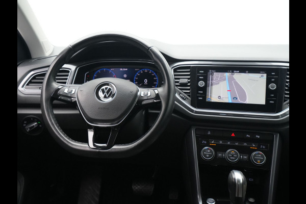 Volkswagen T-Roc 1.5 TSI 150pk DSG Sport Camera Led Keyless Stoelverwarming