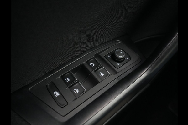 Volkswagen T-Roc 1.5 TSI 150pk DSG Sport Camera Led Keyless Stoelverwarming