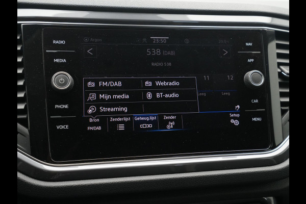 Volkswagen T-Roc 1.5 TSI 150pk DSG Sport Camera Led Keyless Stoelverwarming
