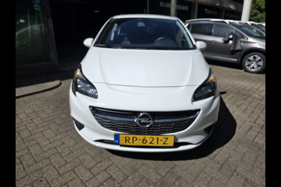 Opel Corsa 1.4 Favourite | 1E EIGENAAR | 12MND GARANTIE | AIRCO | NAVI | CRUISE