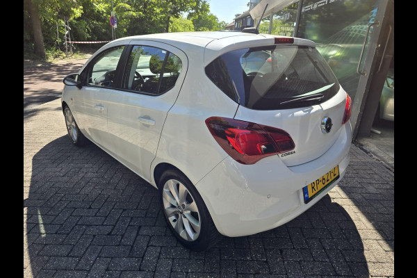 Opel Corsa 1.4 Favourite | 1E EIGENAAR | 12MND GARANTIE | AIRCO | NAVI | CRUISE