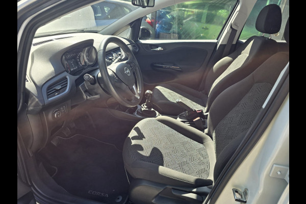 Opel Corsa 1.4 Favourite | 1E EIGENAAR | 12MND GARANTIE | AIRCO | NAVI | CRUISE