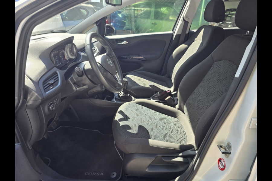 Opel Corsa 1.4 Favourite | 1E EIGENAAR | 12MND GARANTIE | AIRCO | NAVI | CRUISE