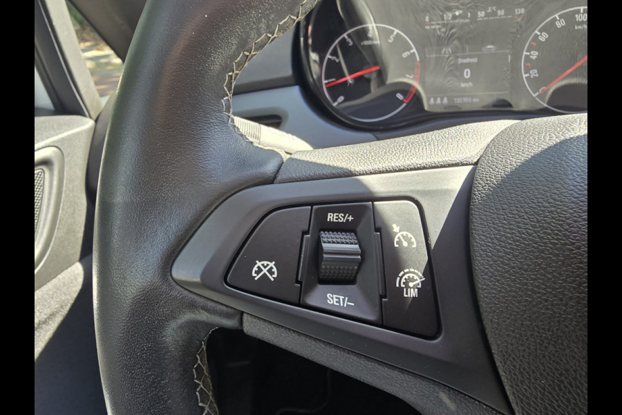 Opel Corsa 1.4 Favourite | 1E EIGENAAR | 12MND GARANTIE | AIRCO | NAVI | CRUISE