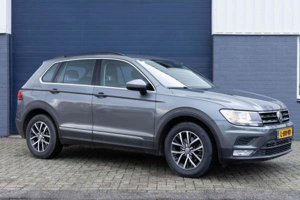 Volkswagen Tiguan 2.0 TDI Highline nieuwe distributie en 4nieuwe banden