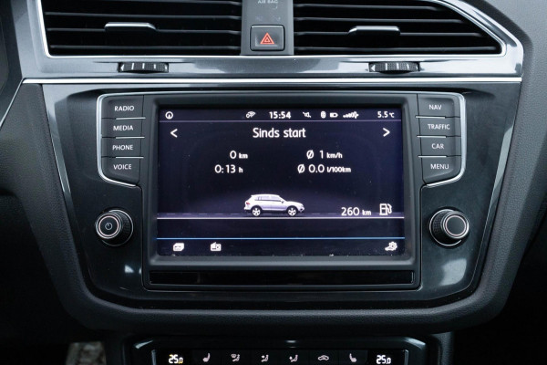 Volkswagen Tiguan 2.0 TDI Highline nieuwe distributie en 4nieuwe banden