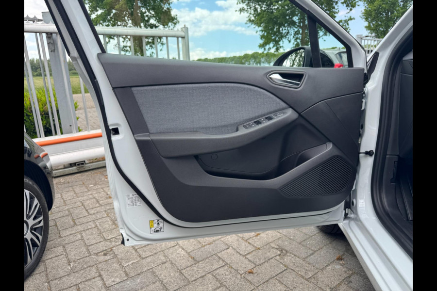Renault Clio 1.0 TCe ECO-G 100 Techno Automaat STOEL & STUURVERW. / CAMERA / NAVI / CRUISE / CLIMA / CARPLAY / PDC