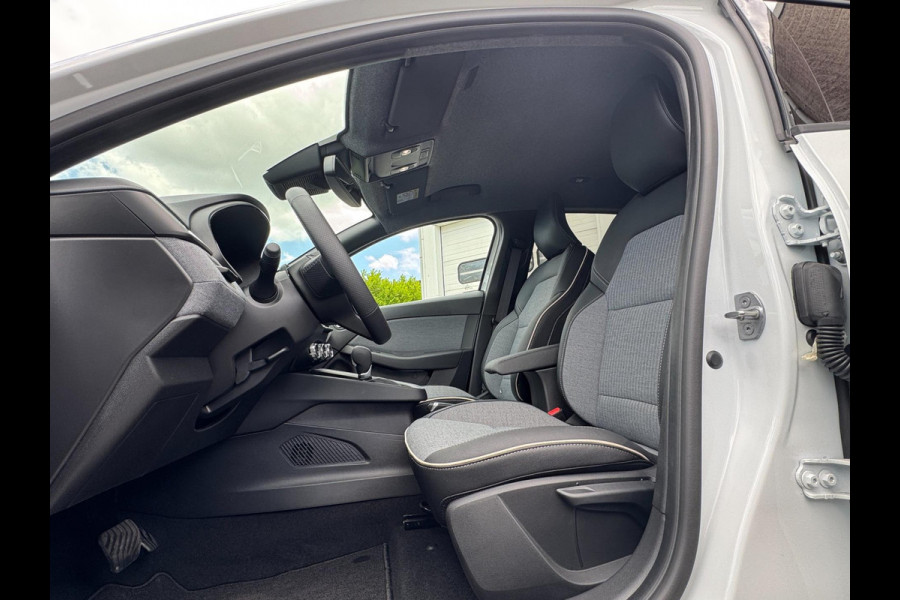 Renault Clio 1.0 TCe ECO-G 100 Techno Automaat STOEL & STUURVERW. / CAMERA / NAVI / CRUISE / CLIMA / CARPLAY / PDC