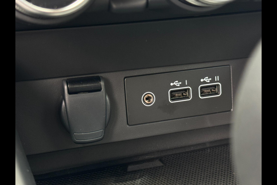 Renault Clio 1.0 TCe ECO-G 100 Techno Automaat STOEL & STUURVERW. / CAMERA / NAVI / CRUISE / CLIMA / CARPLAY / PDC