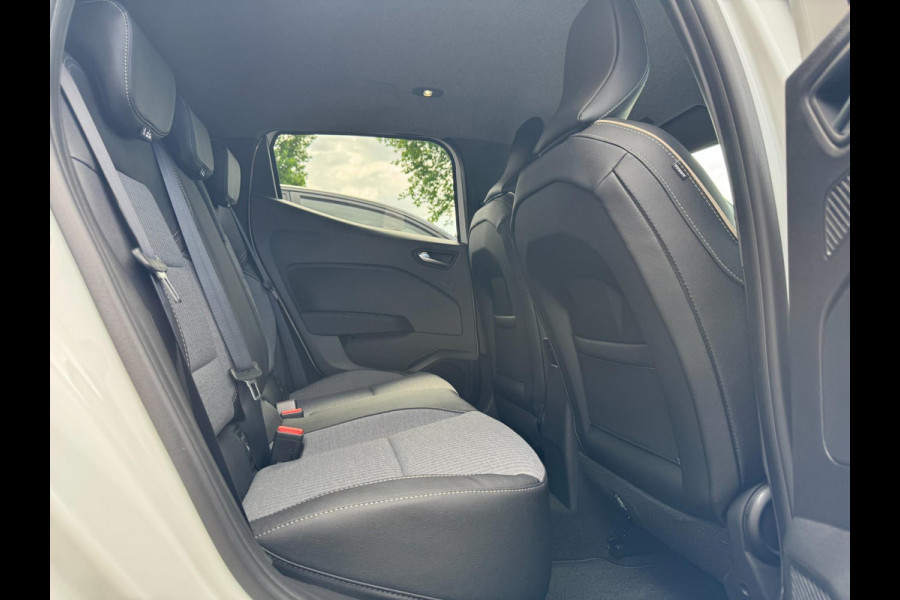 Renault Clio 1.0 TCe ECO-G 100 Techno Automaat STOEL & STUURVERW. / CAMERA / NAVI / CRUISE / CLIMA / CARPLAY / PDC
