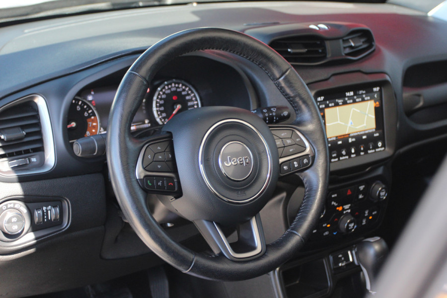 Jeep Renegade 1.3T-e Limited Automaat | Panoramadak | Trekhaak | Camera | Cruise