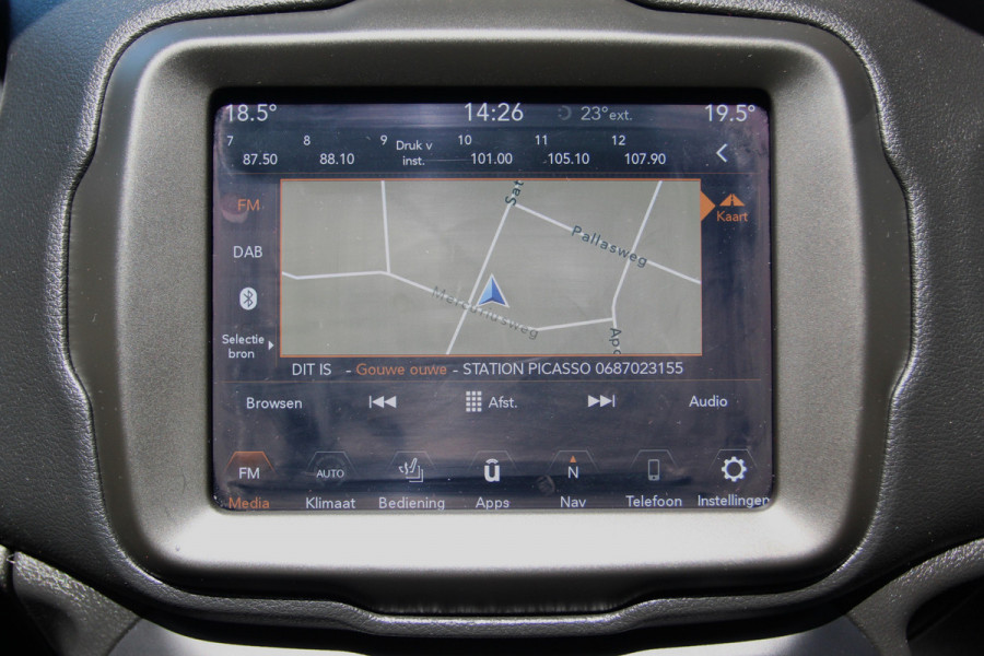 Jeep Renegade 1.3T-e Limited Automaat | Panoramadak | Trekhaak | Camera | Cruise