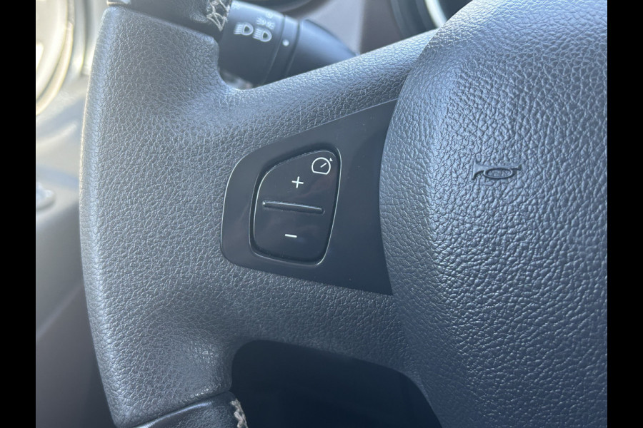 Fiat Talento 2.0 146 PK MultiJet SX / L2H1 / AIRCO / CRUISE / NAVI / BLUETOOTH / 3 - ZITS / TREKHAAK
