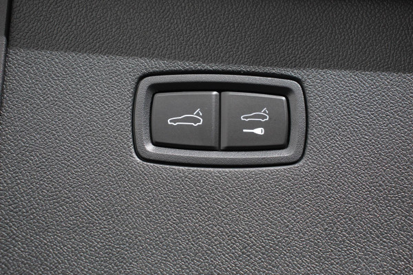 Porsche Cayenne Coupé 3.0 E-Hybrid 476pk Platinum Edition Leder Panorama dak Luchtvering Comfortstoelen Electrisch Navigatie