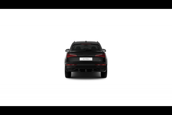 Audi Q5 Sportback 55 TFSI e S edition Competition quattro 367 pk S-tronic | Verlengde garantie | Navigatie | Panoramadak | Trekhaak (wegklapbaar) | Parkeersensoren (Park assist) | Rondomzicht camera | Bang & Olufsen | Stoelverwarming |