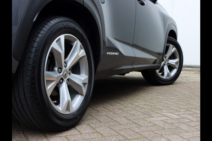 Lexus NX 300h AWD President Line | Mark Levinson | Stoelventialtie | 360