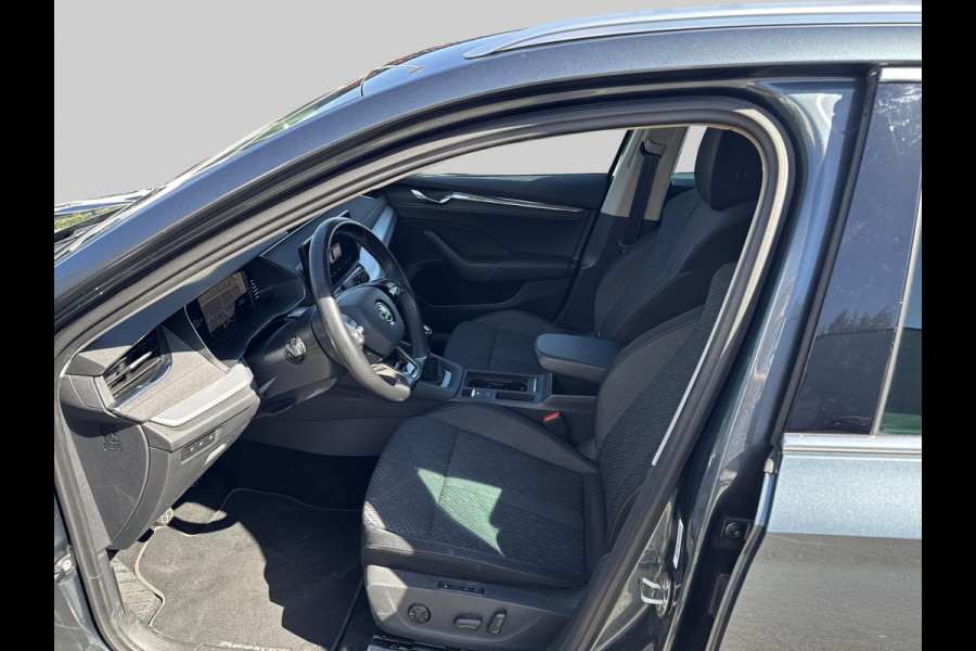 Škoda Octavia Combi 1.0 TSI Business Edition Plus | virtual cockpit | head-up display | memorystoelen | elektrische achterklep | allseason banden