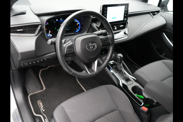 Toyota Corolla Touring Sports 2.0 Hybrid Dynamic 181pk | Adaptive Cruise | LED | Carplay | Stuur & Stoelverwarming | Camera | DAB |