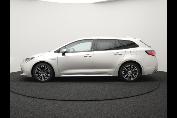 Toyota Corolla Touring Sports 2.0 Hybrid Dynamic 181pk | Adaptive Cruise | LED | Carplay | Stuur & Stoelverwarming | Camera | DAB |