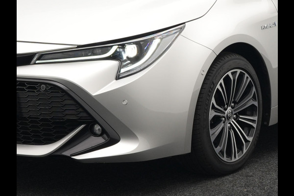 Toyota Corolla Touring Sports 2.0 Hybrid Dynamic 181pk | Adaptive Cruise | LED | Carplay | Stuur & Stoelverwarming | Camera | DAB |