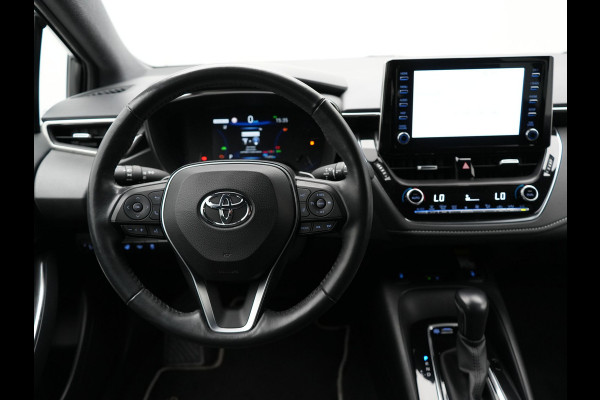 Toyota Corolla Touring Sports 2.0 Hybrid Dynamic 181pk | Adaptive Cruise | LED | Carplay | Stuur & Stoelverwarming | Camera | DAB |