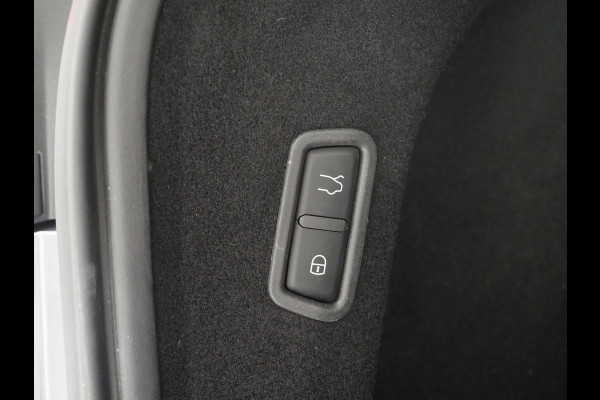 Maserati Levante 2.0 Hybrid GT Launch Edition | One of 200 | Panoramadak | Luchtvering | 360 | Keyless | Adaptive Cruise | Carplay