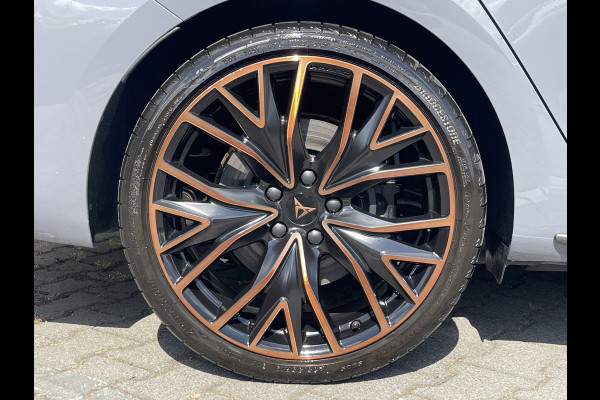 CUPRA Leon Sportstourer 1.4 e-Hybrid VZ Copper Edition | Pano | Leder | ACC | LED | Camera | Keyless | 19 inch