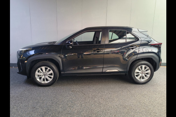 Toyota Yaris Cross 1.5 Hybrid 115 Active Rijklaar + Fabrieksgarantie tot 10-2029 Henk Jongen Auto's in Helmond,  al 50 jaar service zoals 't hoort!