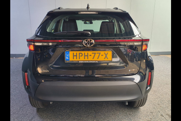 Toyota Yaris Cross 1.5 Hybrid 115 Active Rijklaar + Fabrieksgarantie tot 10-2029 Henk Jongen Auto's in Helmond,  al 50 jaar service zoals 't hoort!