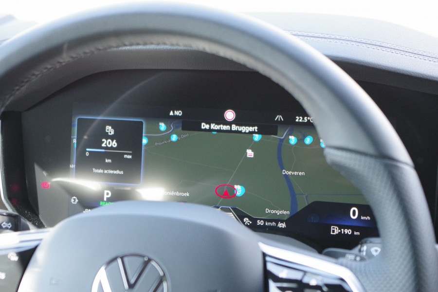 Volkswagen Touareg 3.0 TSi eHybrid 463 PK 4MOTION R PHEV, Trekhaak, Panoramadak, Massage, , Dynaudio, 360 Camera, Head-Up