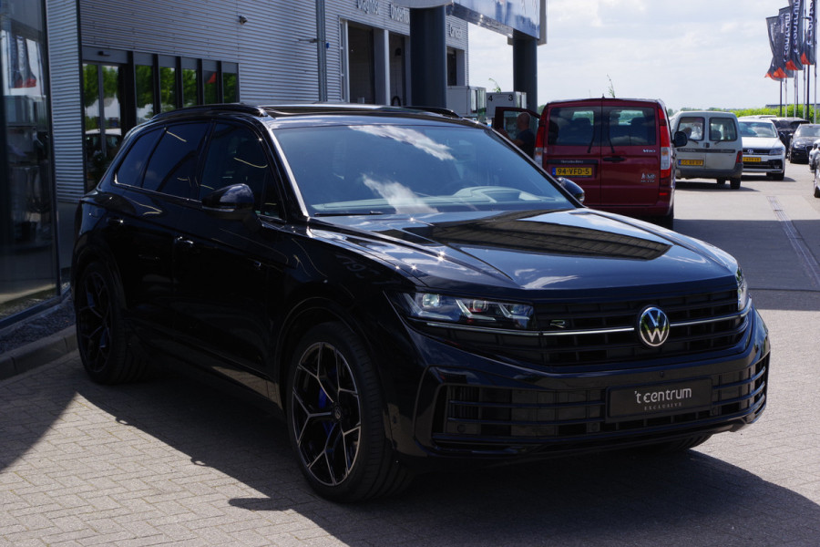 Volkswagen Touareg 3.0 TSi eHybrid 463 PK 4MOTION R PHEV, Trekhaak, Panoramadak, Massage, , Dynaudio, 360 Camera, Head-Up