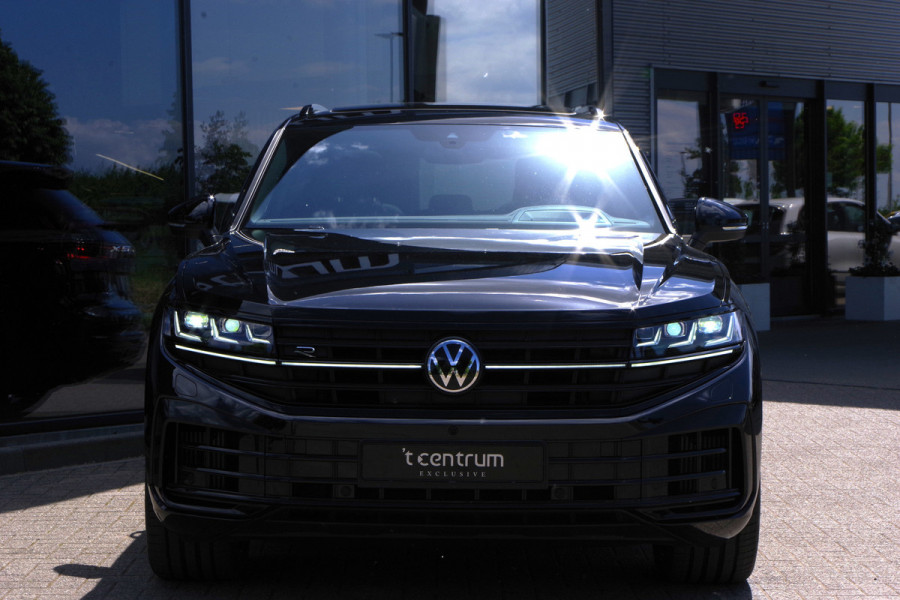 Volkswagen Touareg 3.0 TSi eHybrid 463 PK 4MOTION R PHEV, Trekhaak, Panoramadak, Massage, , Dynaudio, 360 Camera, Head-Up