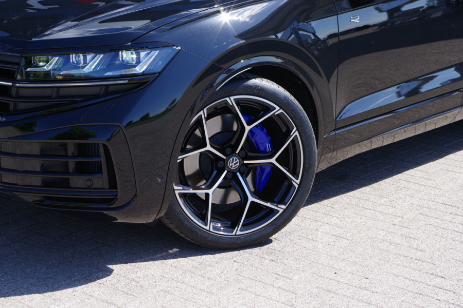 Volkswagen Touareg 3.0 TSi eHybrid 463 PK 4MOTION R PHEV, Trekhaak, Panoramadak, Massage, , Dynaudio, 360 Camera, Head-Up