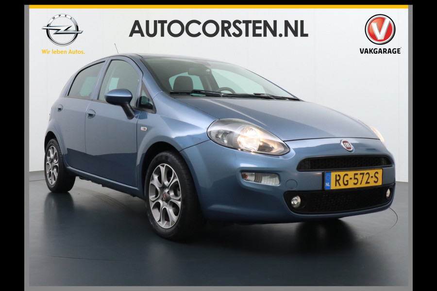 Fiat Punto Evo 100Pk 5Drs Navi Ecc Cruise Control Carkitt Pdc Bluetooth USB Lmv 16" City Steer Mistlampen Sempre 4X Elek.Raam + Elek.Spiegels 6-Versnellingen Blue&Me Dim.B.Spiegel 0.9 TwinAir Keurig onderhouden Fiat! Zeer Compleet!