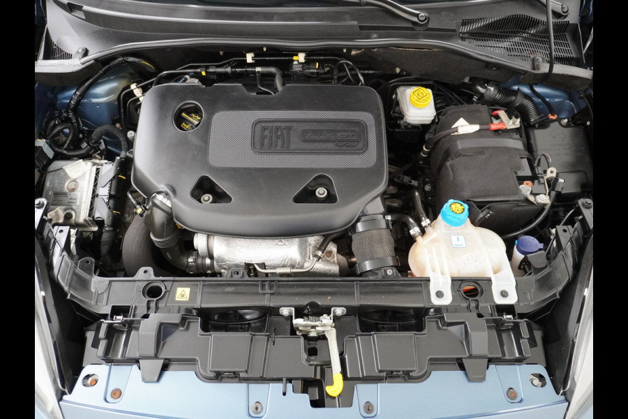 Fiat Punto Evo 100Pk 5Drs Navi Ecc Cruise Control Carkitt Pdc Bluetooth USB Lmv 16" City Steer Mistlampen Sempre 4X Elek.Raam + Elek.Spiegels 6-Versnellingen Blue&Me Dim.B.Spiegel 0.9 TwinAir Keurig onderhouden Fiat! Zeer Compleet!