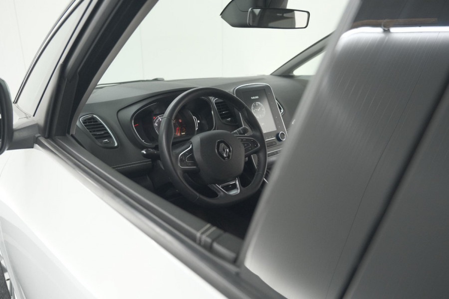 Renault Scénic TCe 140 Bose | Trekhaak | Camera | Dodehoekdetectie | Navigatie