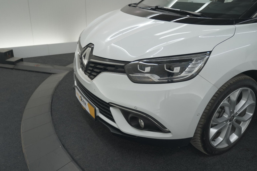 Renault Scénic TCe 140 Bose | Trekhaak | Camera | Dodehoekdetectie | Navigatie