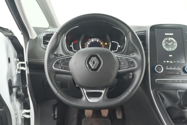Renault Scénic TCe 140 Bose | Trekhaak | Camera | Dodehoekdetectie | Navigatie