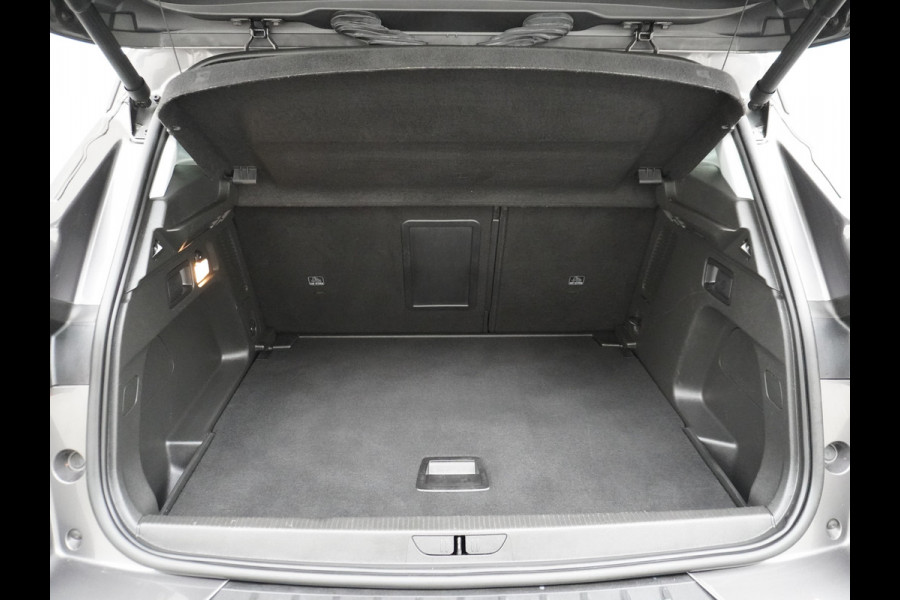 Opel Grandland X T131PK Autom. AGR-Comfort Stoelen Apple Carplay Android Auto Navi Ecc Elek.Achterklep Stuur/Stoelverwarming Cruise Control Pdc K Regen/Lichtsensor Dodehoeksensor Rijstrooksensor Verkeersbordlezer Winterpakket DAB+ Lmv 18" 1.2 Turbo 1e Eigenaar