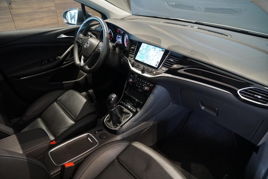 Opel Astra 1.6 Turbo Business Executive 200PK