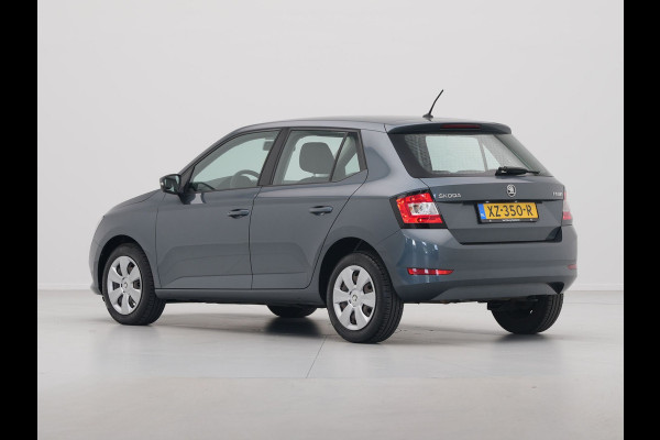 Škoda Fabia 1.0 75pk Active Navi via app Airco Cruise Pdc achter 3